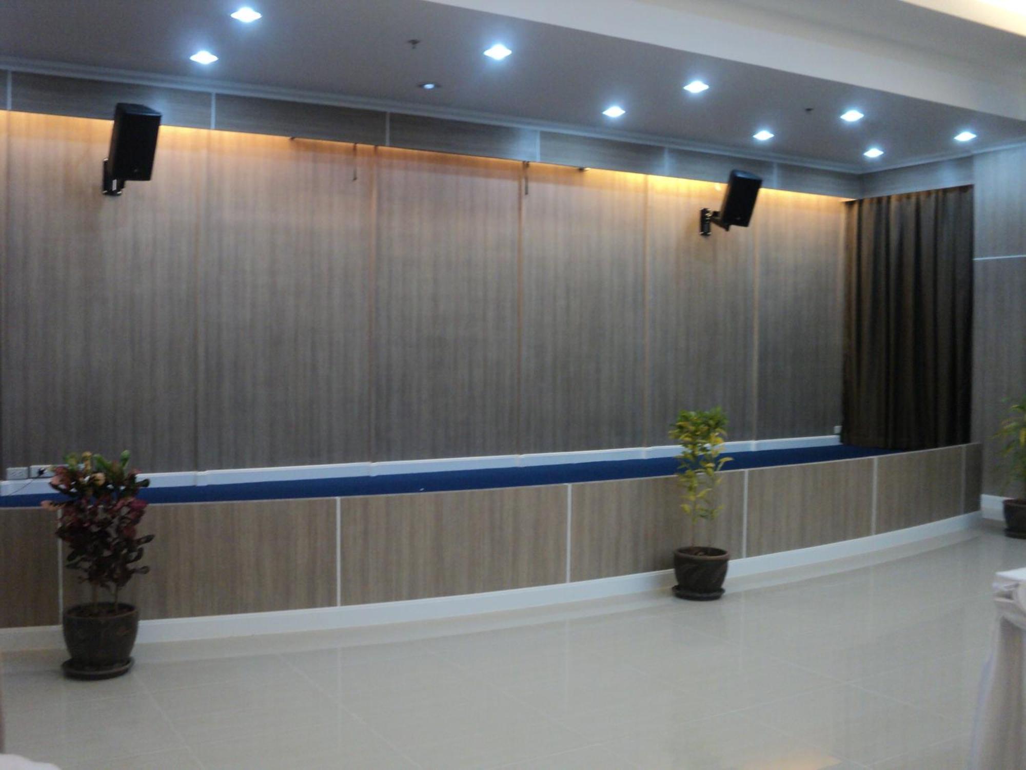 V8 Seaview Ξενοδοχείο Jomtien Beach Εξωτερικό φωτογραφία