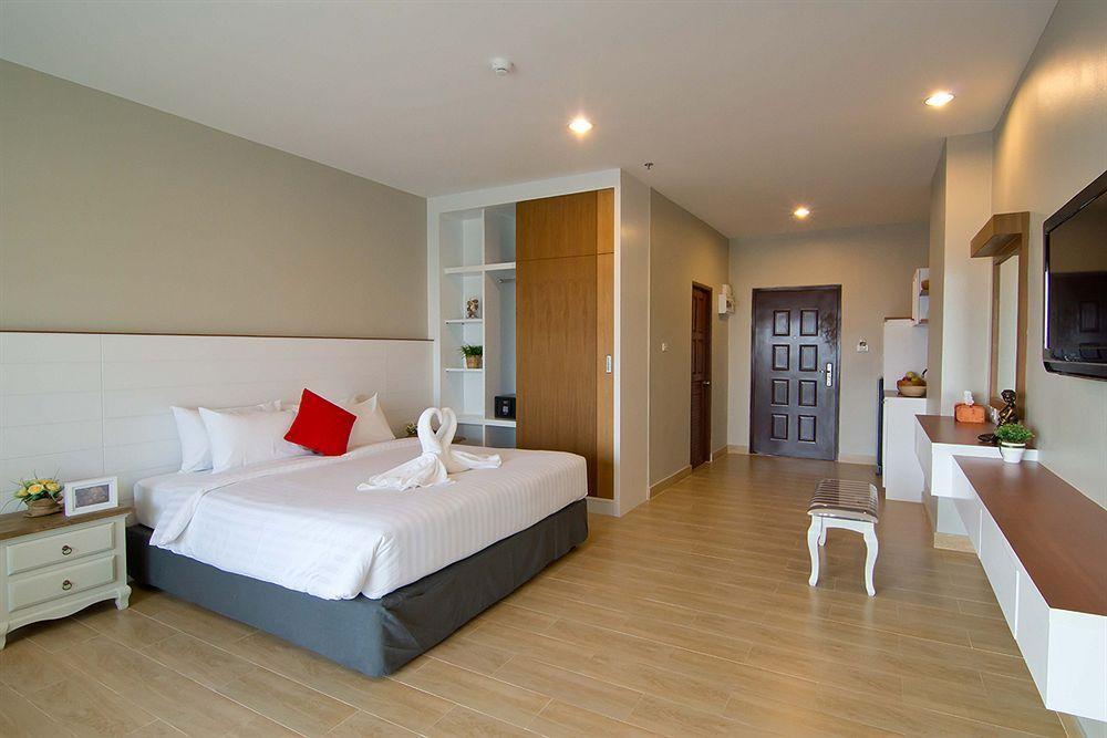 V8 Seaview Ξενοδοχείο Jomtien Beach Εξωτερικό φωτογραφία